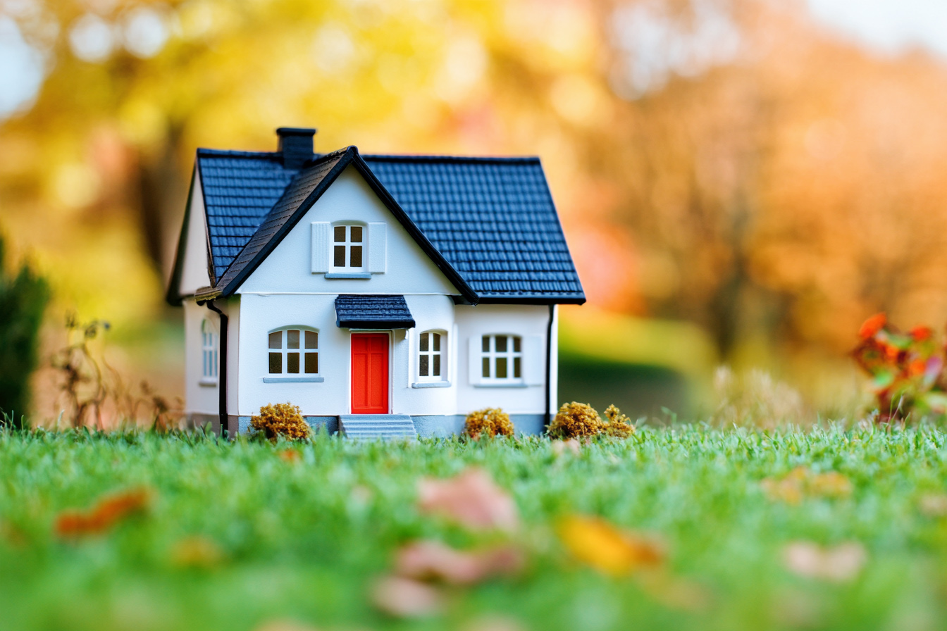 10 Signs You&#8217;re Moving from Middle Class to Upper Class