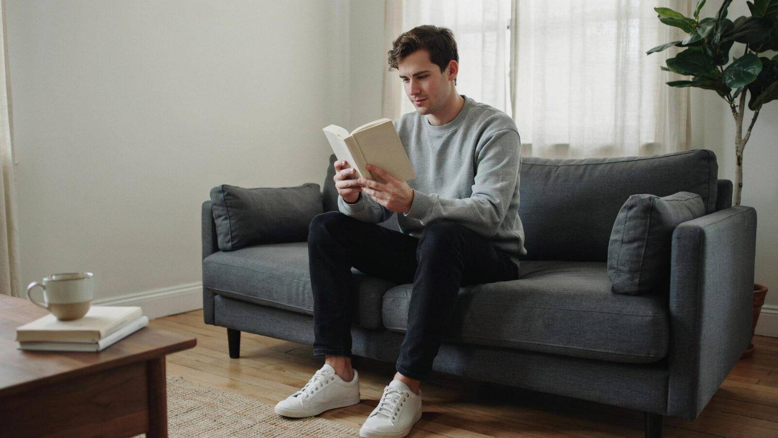 20 Books to Read in Your 20s So You Don't Regret Your 30s 2 20 Books to Read in Your 20s So You Don’t Regret Your 30s