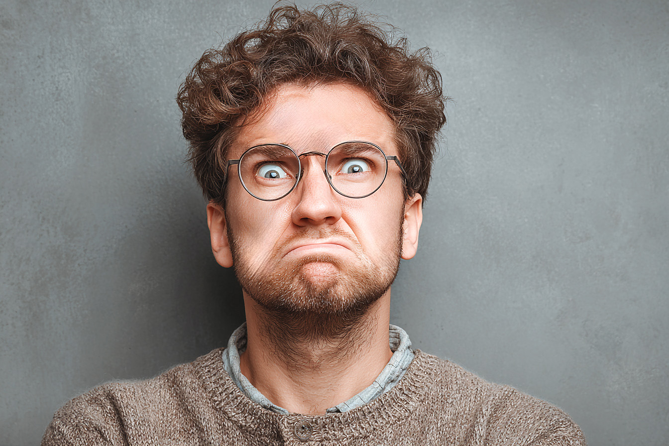6 Signs Someone Has Low Emotional Intelligence