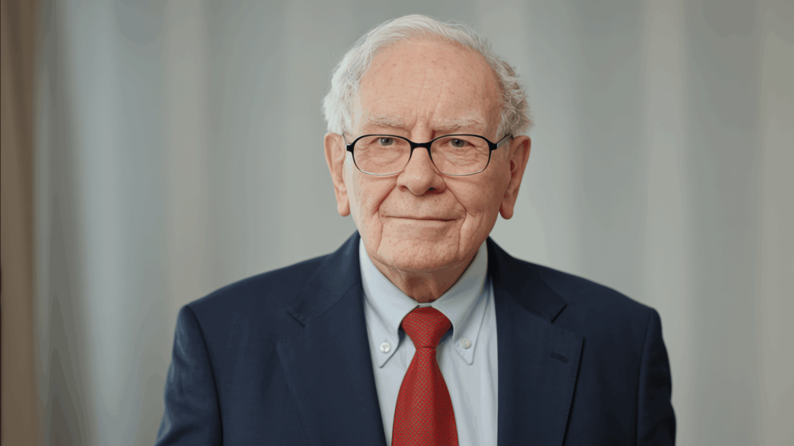Warren Buffett’s 8 Biggest Mistakes (And What They Teach About Investing)