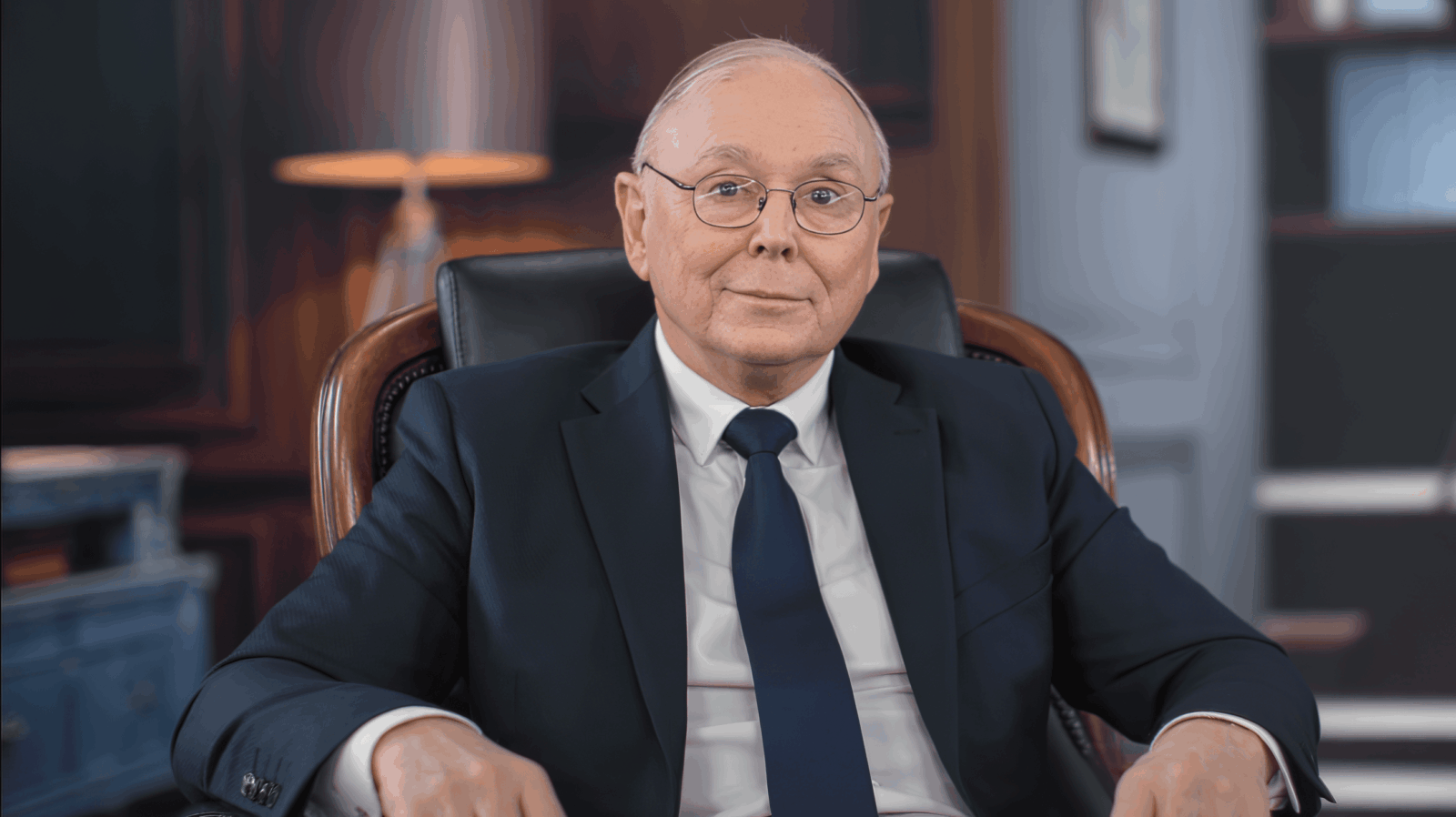 Charlie Munger Advice: Top 4 Tips To Become The First Millionaire In The Family