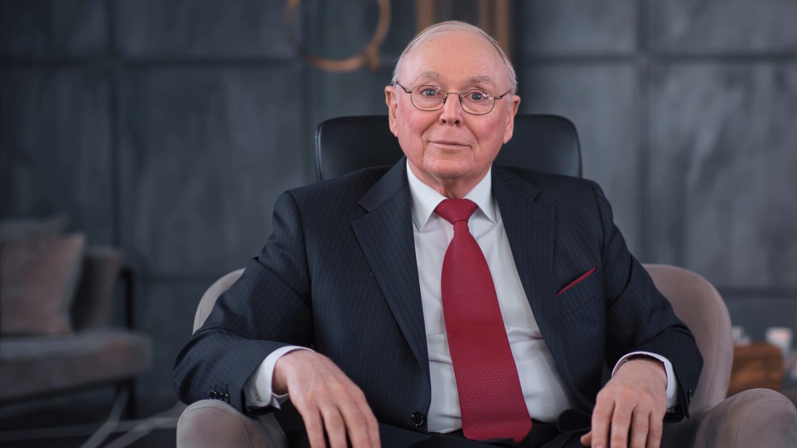 Charlie Munger’s Best 5 Pieces Of Advice For Introverts