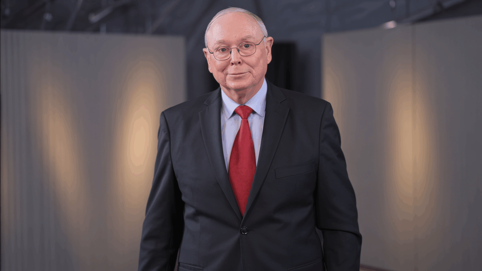10 Habits That Will Ruin Your Life, According to Charlie Munger
