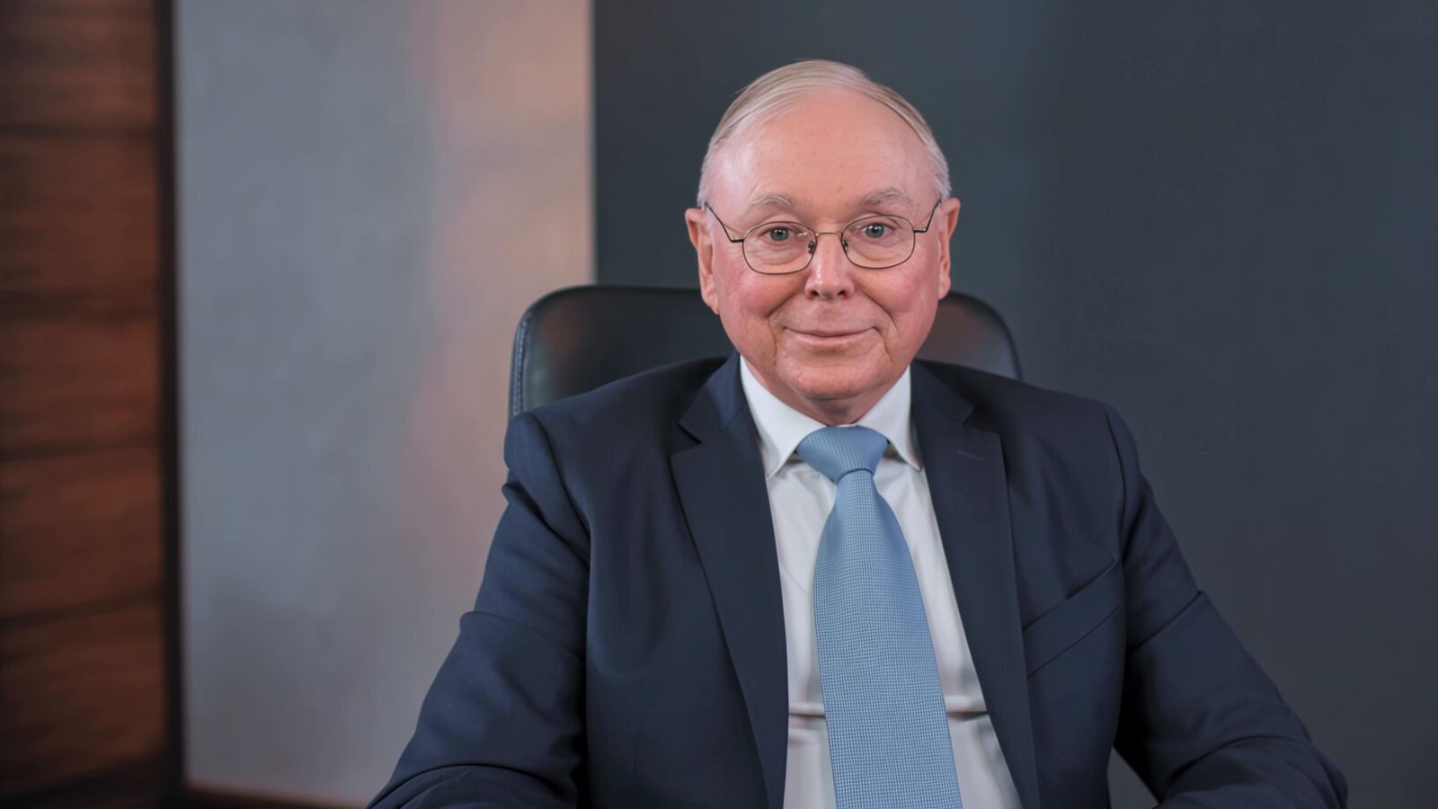 7 Brutal Truths From Charlie Munger That Will Help You Get Your Life Together