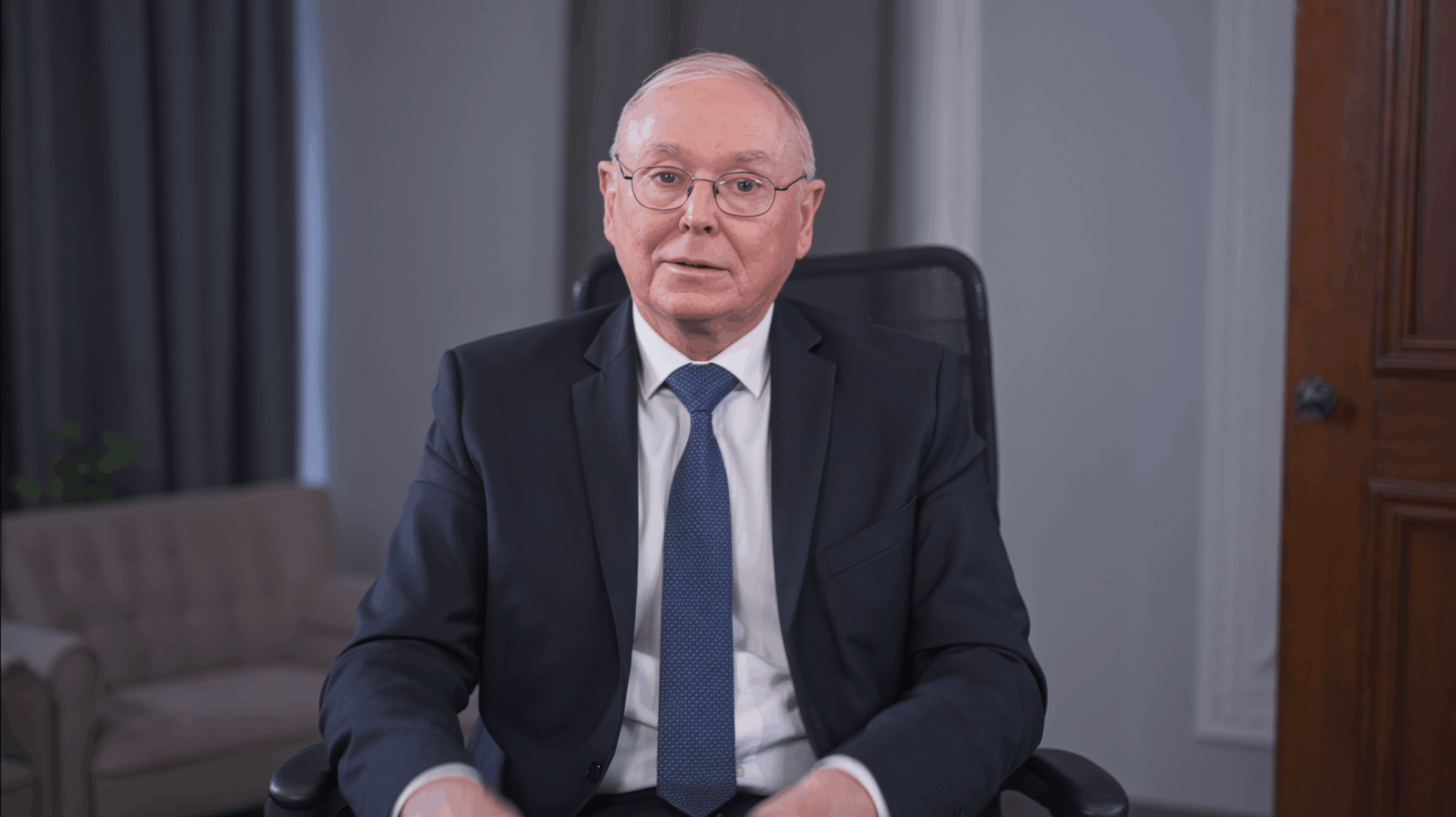 How To Ruin Your Life In 5 Simple Steps, According to Charlie Munger 2 How To Ruin Your Life In 5 Simple Steps, According to Charlie Munger
