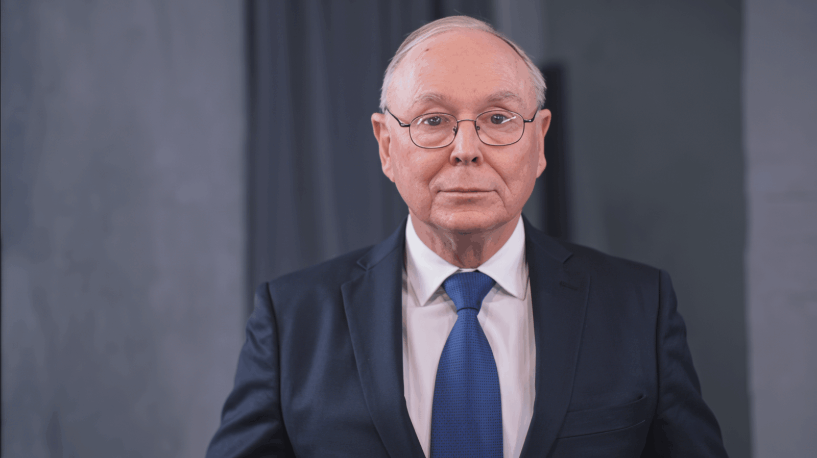 5 Charlie Munger Rules To Control Your Emotions For A Happier Life