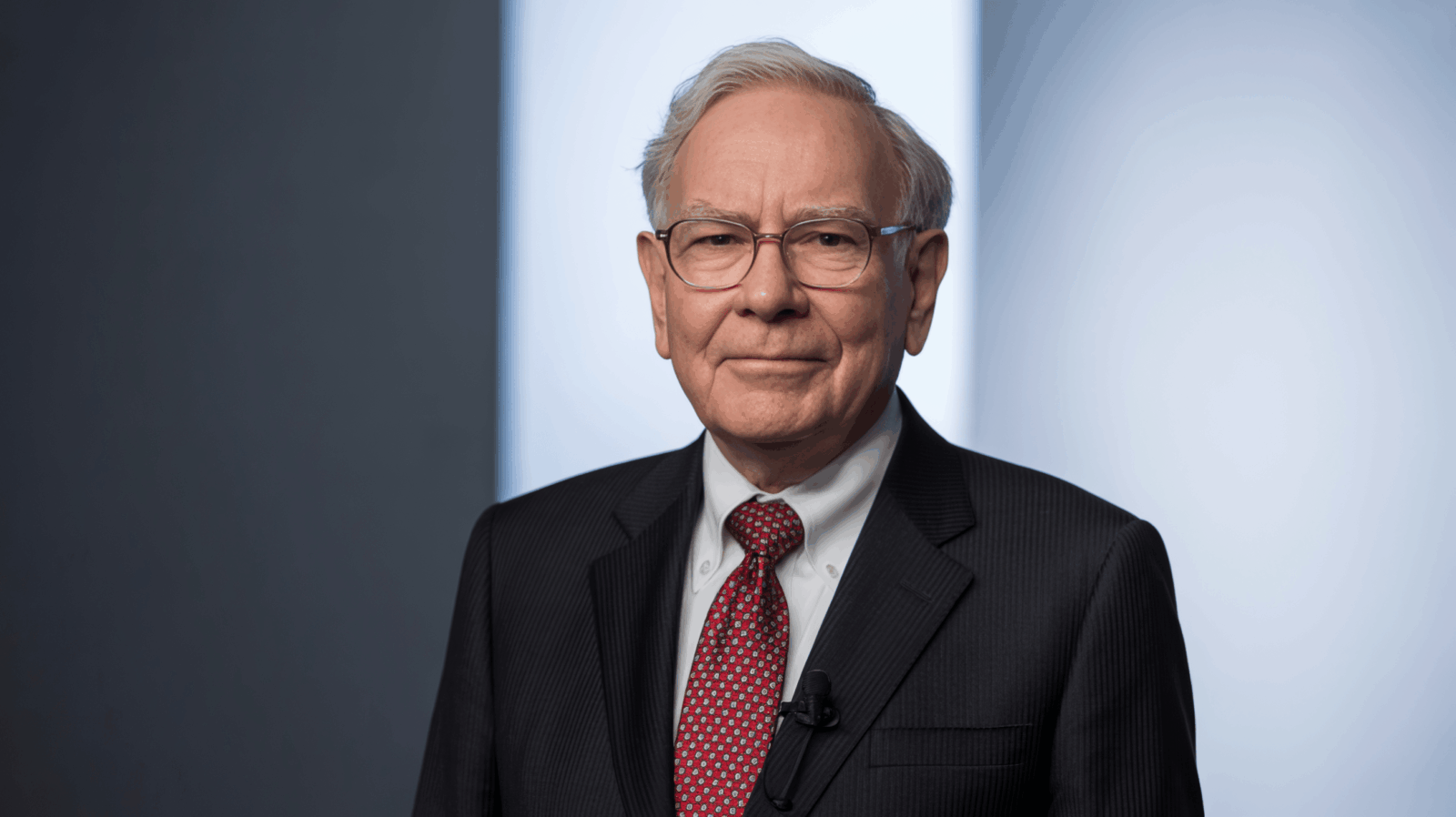 The 6 Habits of Warren Buffett You Should Adopt