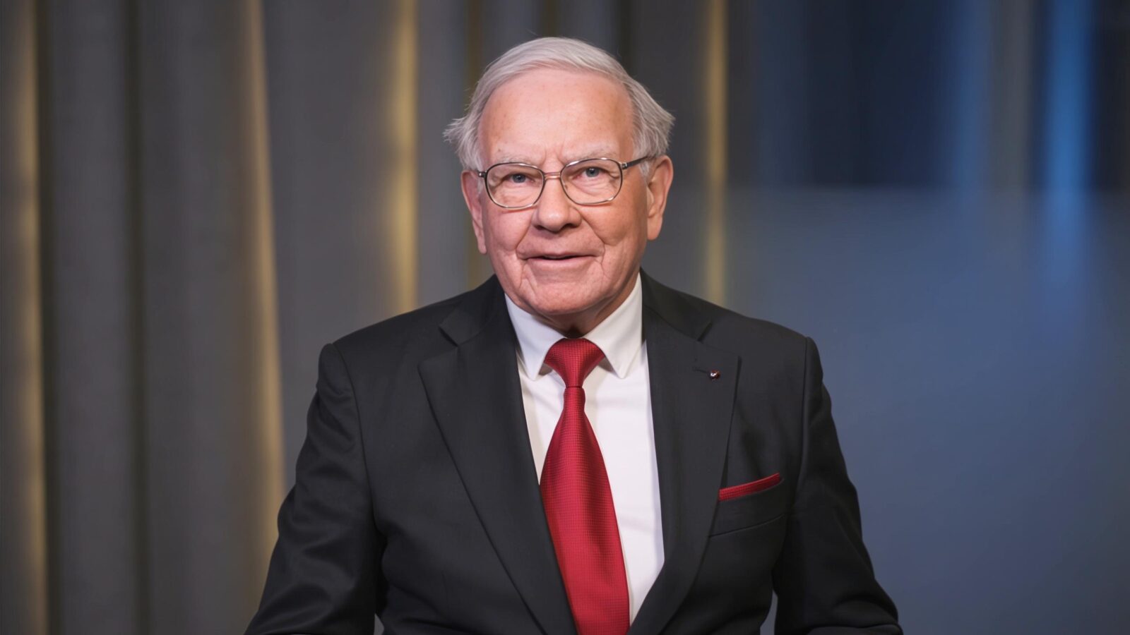 5 Habits Warren Buffett Recommends That Make You Smarter Every Day
