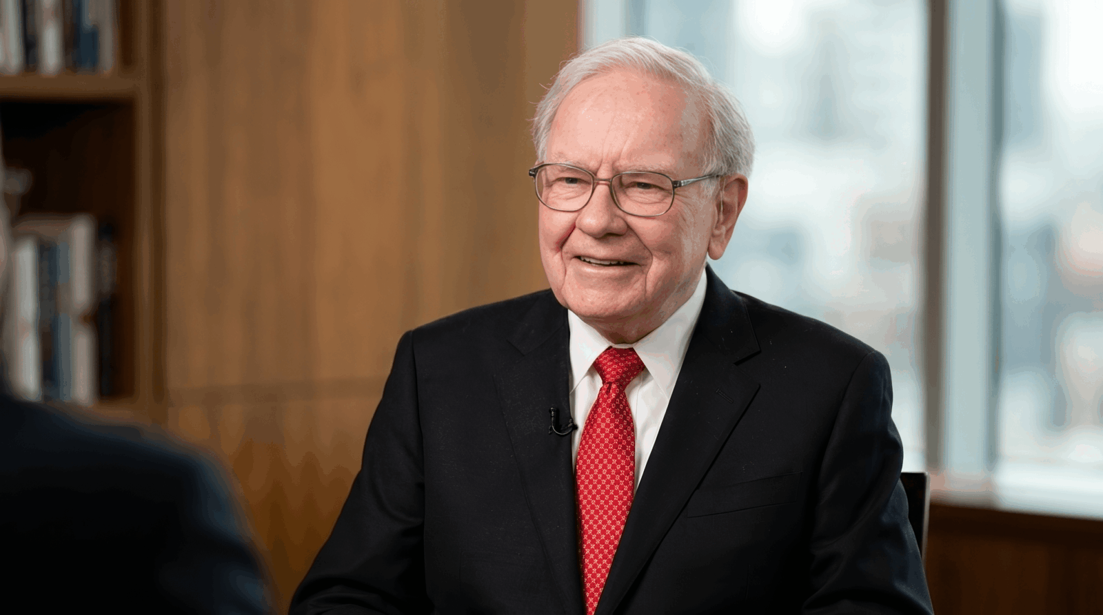 5 Minimalist Habits That Keep Warren Buffett's Life Simple 2 5 Minimalist Habits That Keep Warren Buffett’s Life Simple