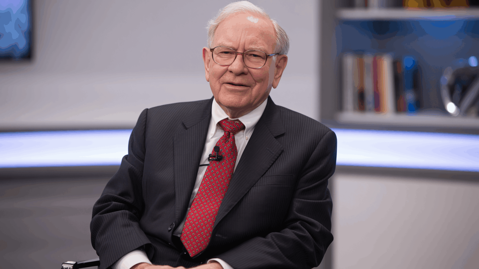 Why Warren Buffet Never Bought a New Car at Full Price