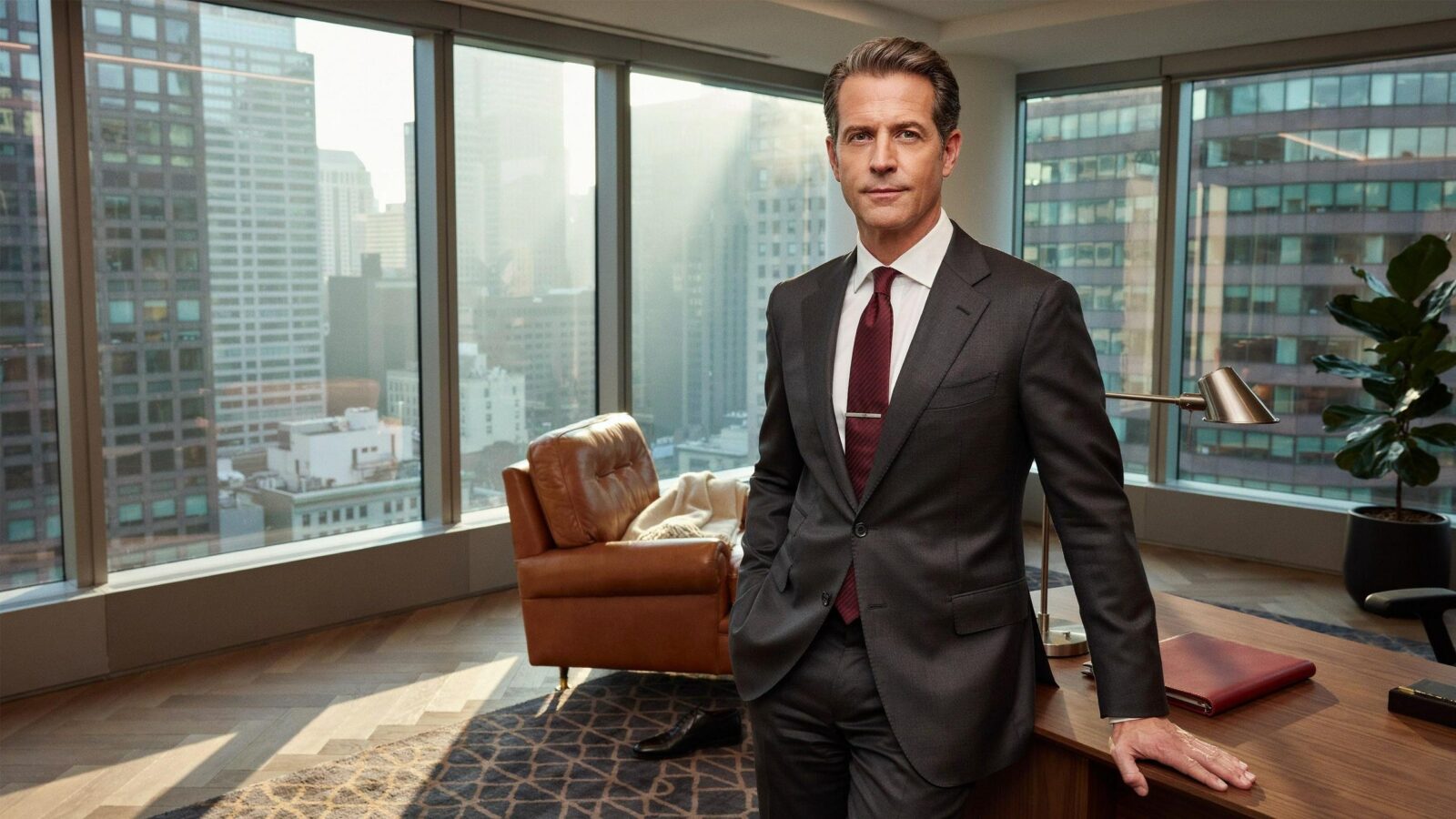 The Money Lessons That Actually Separate the Wealthy From Everyone Else, Explained 2 The Money Lessons That Actually Separate the Wealthy From Everyone Else, Explained