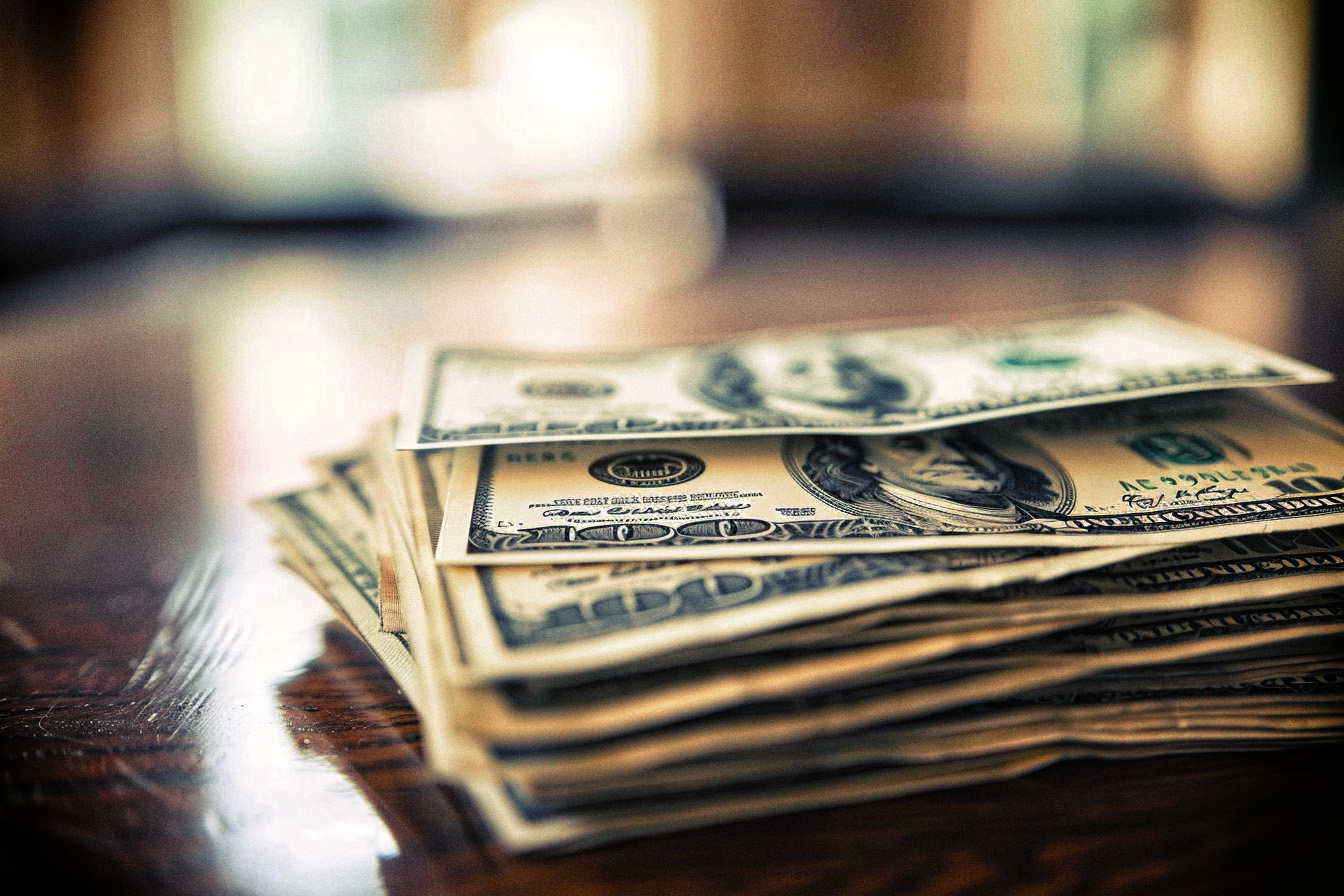 What Poor People Don&#8217;t Know About Making Money (Eye Opening)