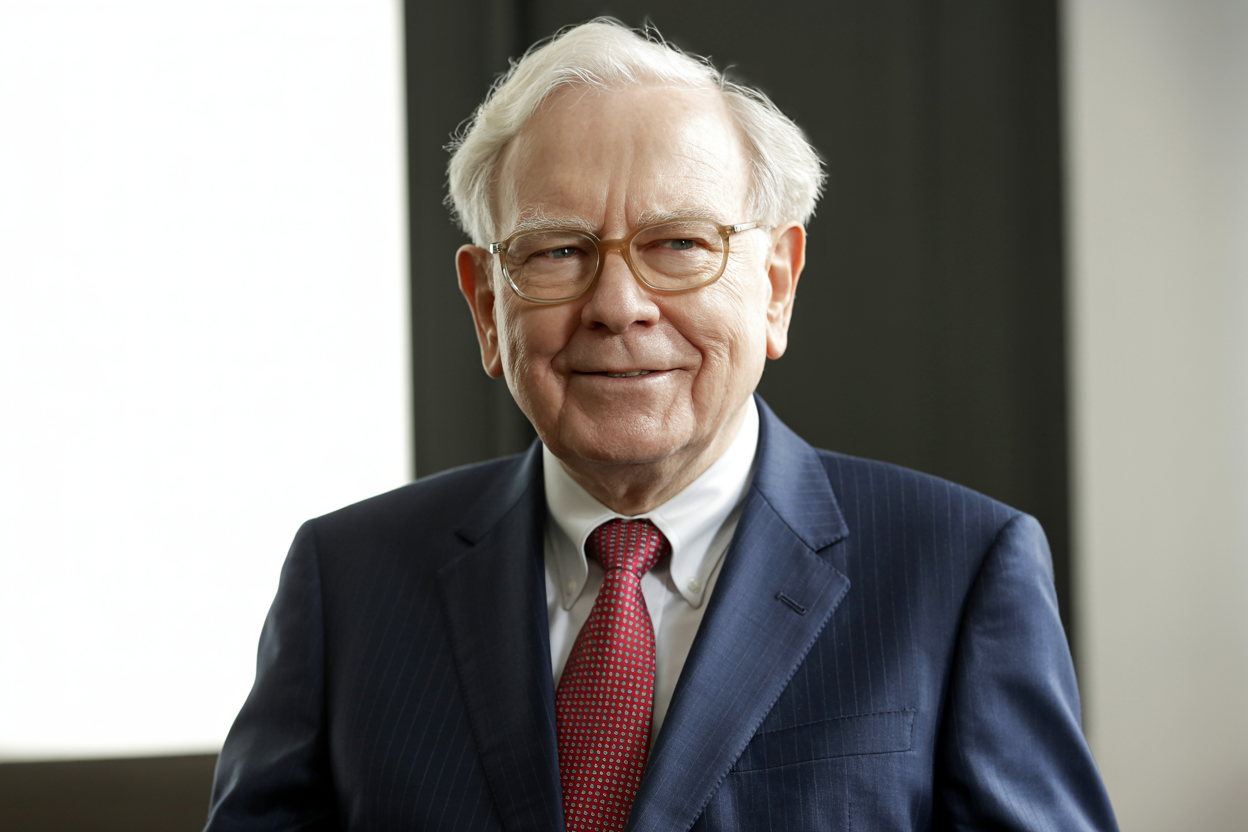 10 Financial Lessons Men Learn Too Late in Life, According to Warren Buffett 2 10 Financial Lessons Men Learn Too Late in Life, According to Warren Buffett